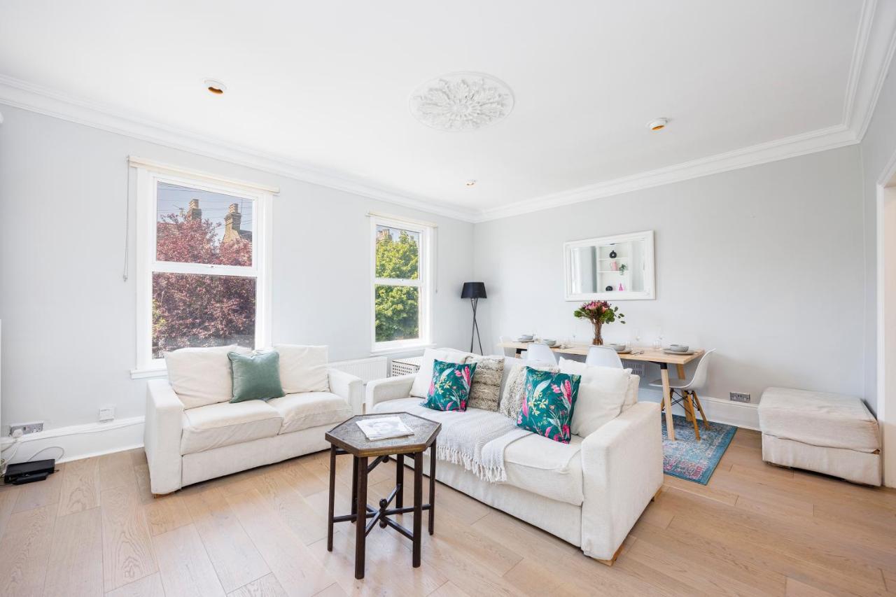 Welcomestay Colliers Wood Two Bed Apartment - Home Away From Home Londra Dış mekan fotoğraf